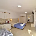 Lägenhetshotell Dream Island 4*