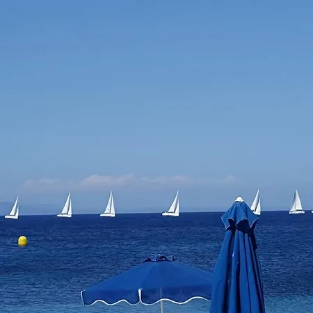 Lägenhetshotell Dream Island 4*