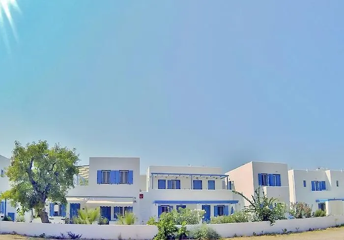 Dream Island Aparthotel 4*